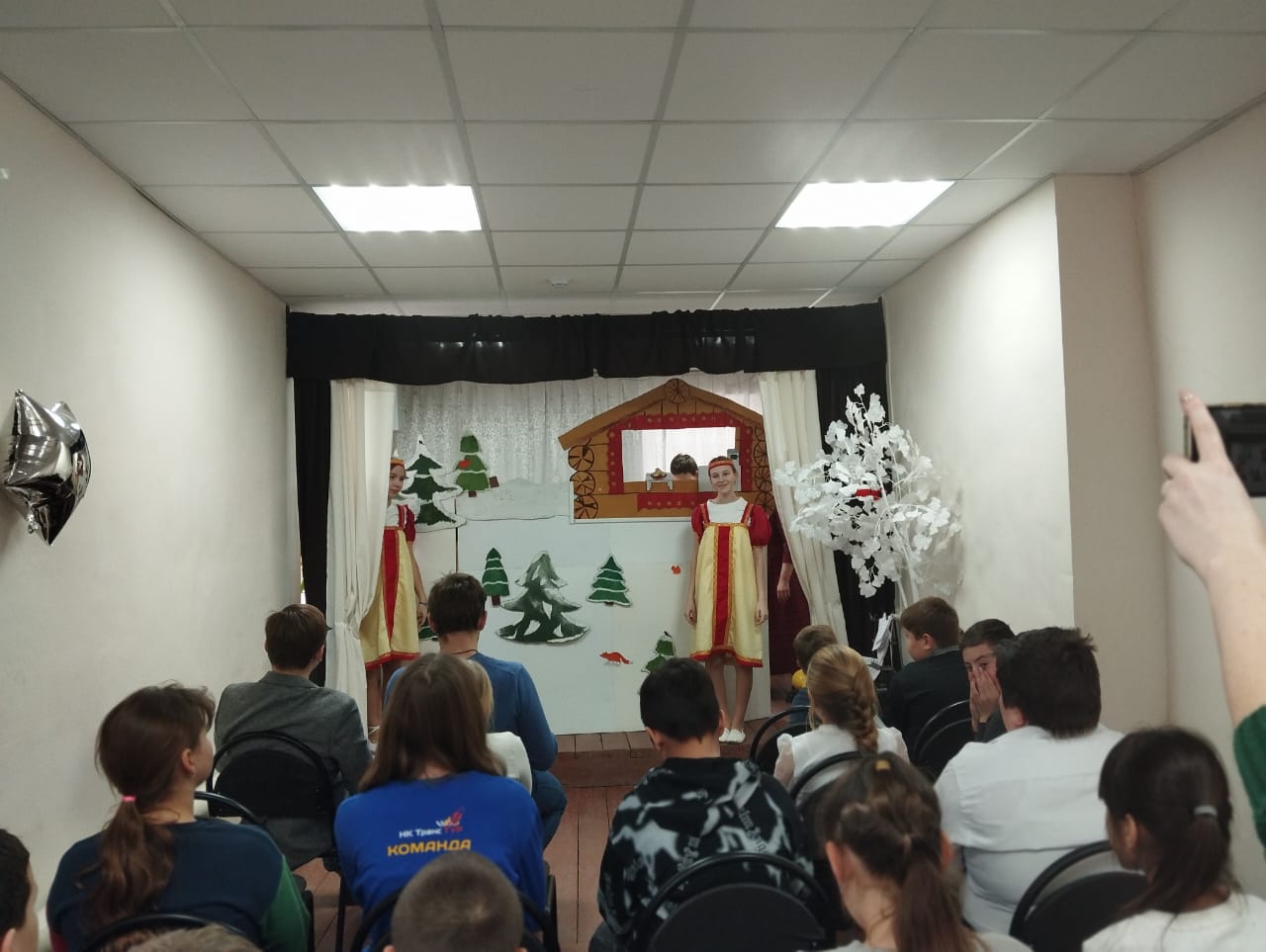 Школьный театр в гостях..